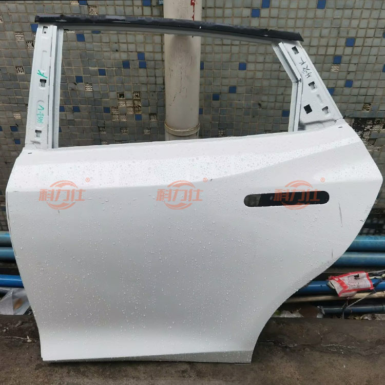 Original disassembled parts of the left front and rear doors of C-h-angan UNI-V