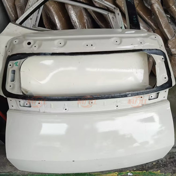 Original factory disassembled parts of B-Y-D Seagull trunk lid for 23-25 models